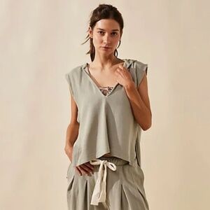 Free People‎ Beach Oversized Free-Est Day Tripper Hooded Top in Sage Green M